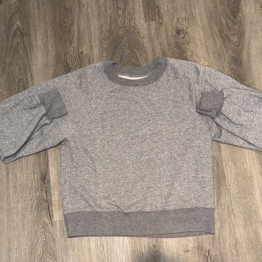 Abercrombie & Fitch Heather Gray Sweatshirt